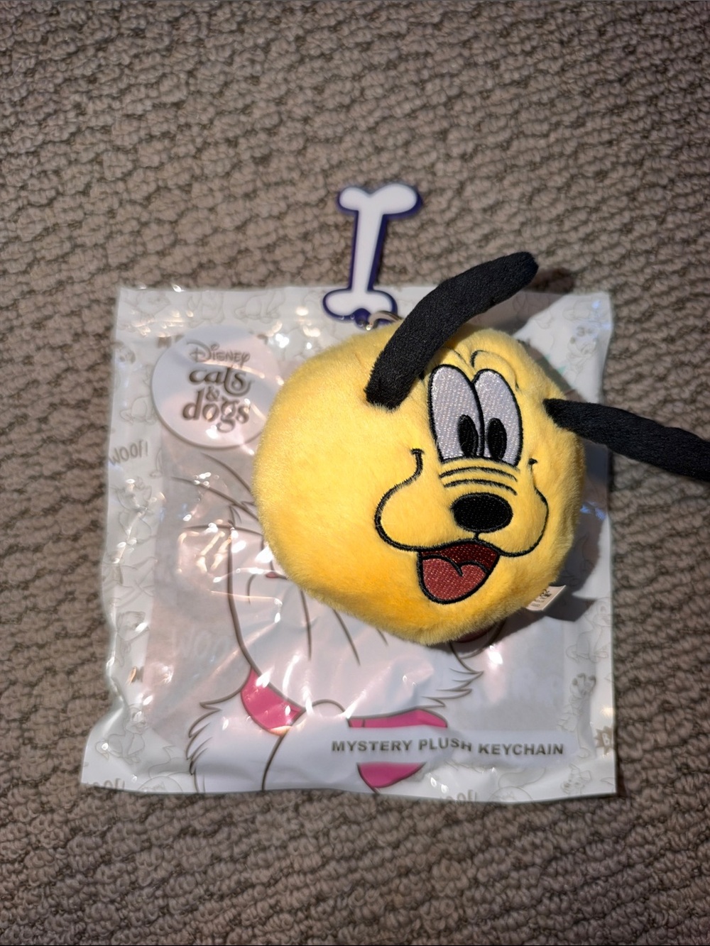 Disney Mystery Cats and Dogs: Pluto Plush Keychain